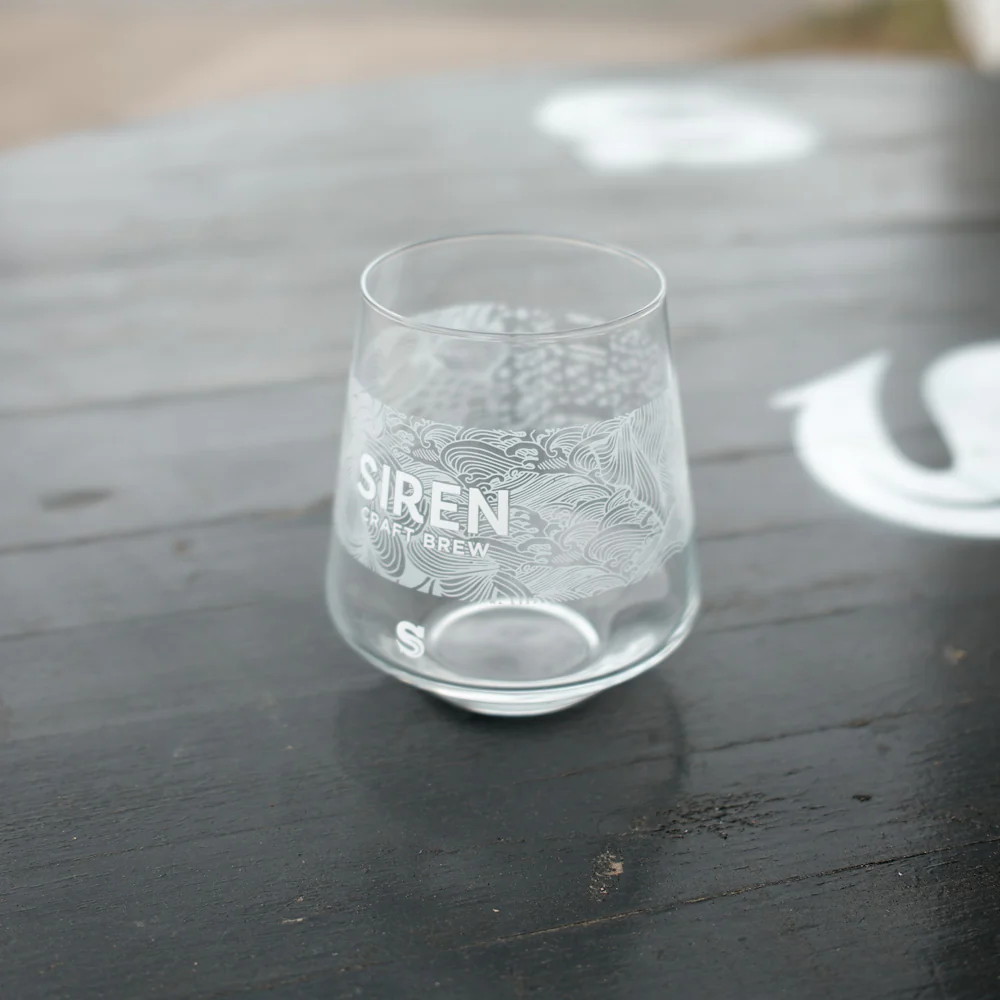 Siren Pattern Tumbler - Image 3